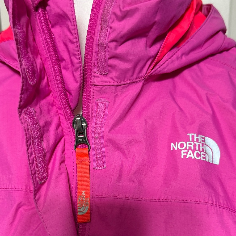 The North Face Kids Pink Raincoat - Picture 5 of 8